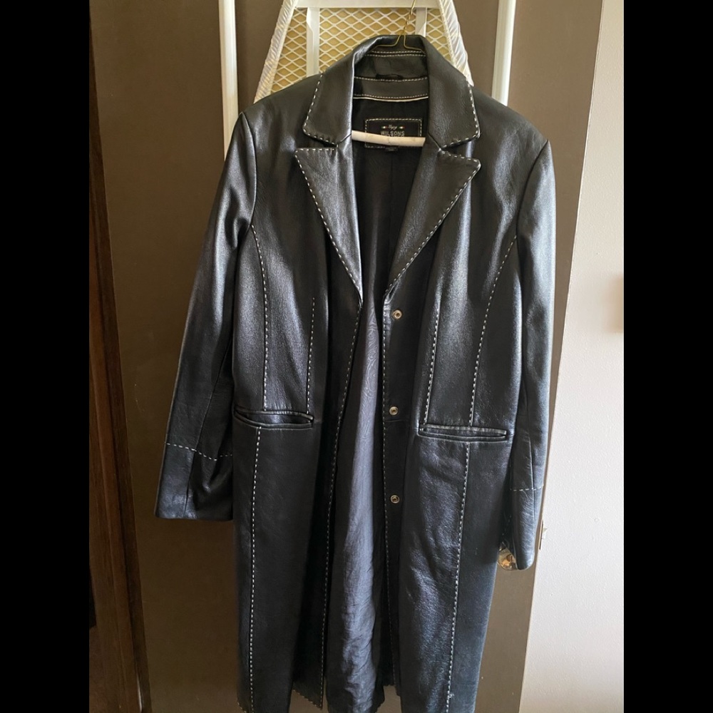 Large Black Wilson’s Leather vintage jacket